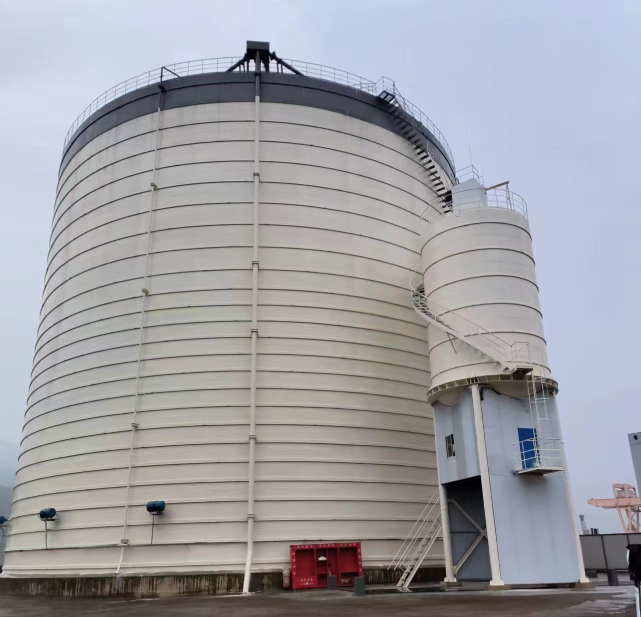 成华10万吨水泥钢板库